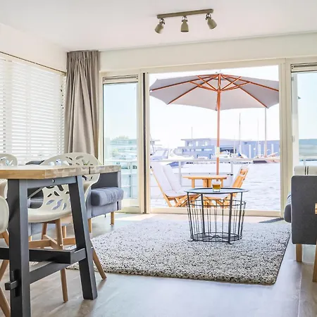 보트호텔 Aqualiving 4*