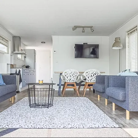 보트호텔 Aqualiving 4*