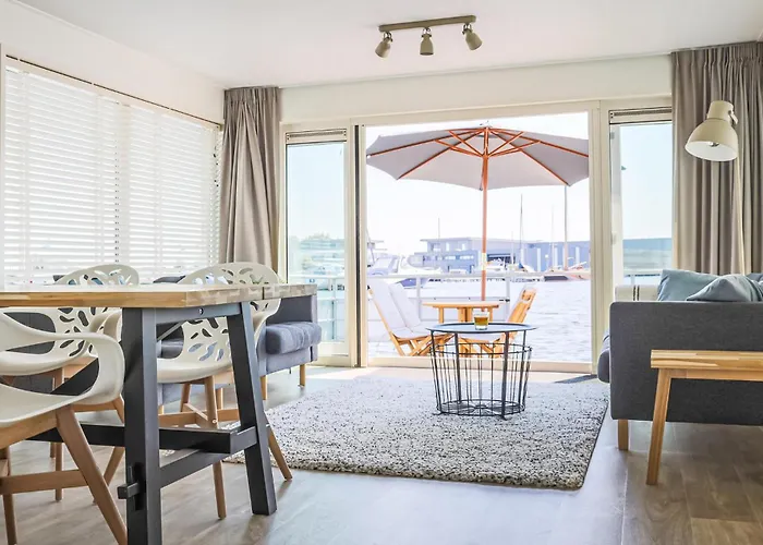 Hotel na wodzie Aqualiving 4*