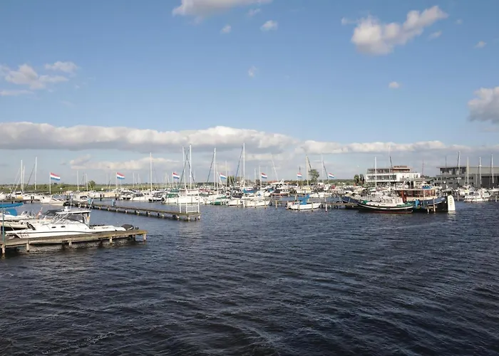 Aqualiving Hotel na wodzie 4*