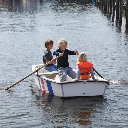 Aqualiving 4* Aalsmeer